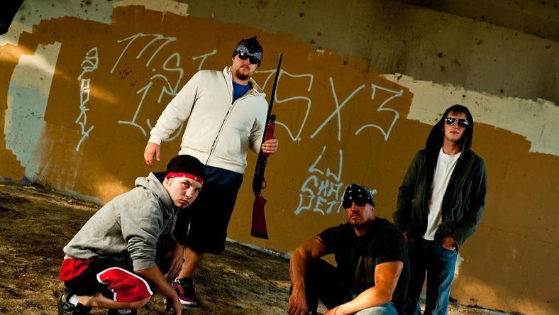 四线小县城黑社会消亡史